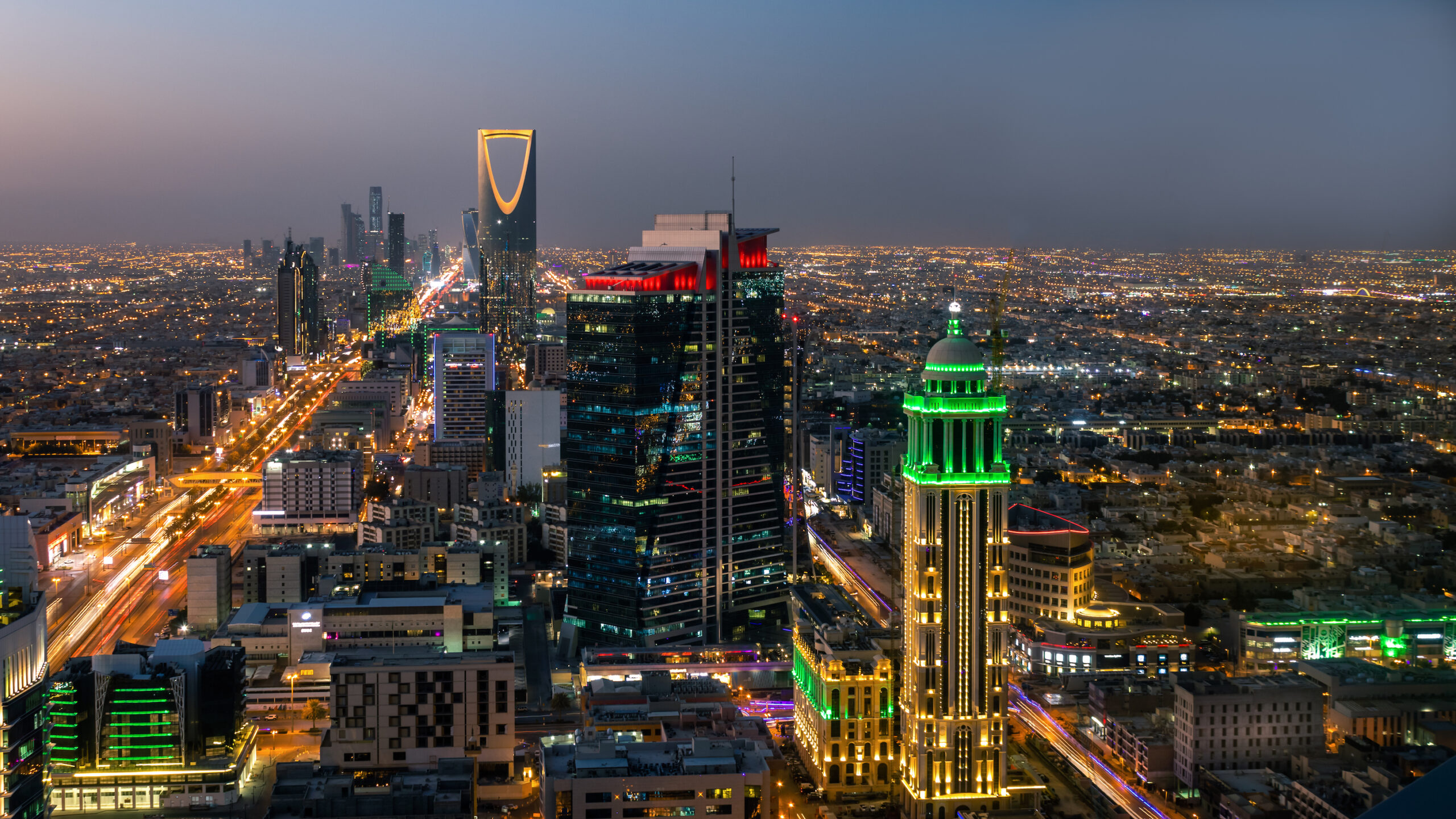 مشهد الإنترنت في المملكة العربية السعودية: لمحة عن الاتجاهات الرقمية