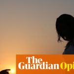 لقد باع المؤثرون للعالم دبي الخيالية – والآن اختفت في نفخة من دخان الصواريخ | غابي هينسليف